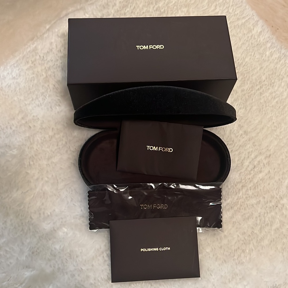 Brand new unisex Tom Ford sunglasses case.
